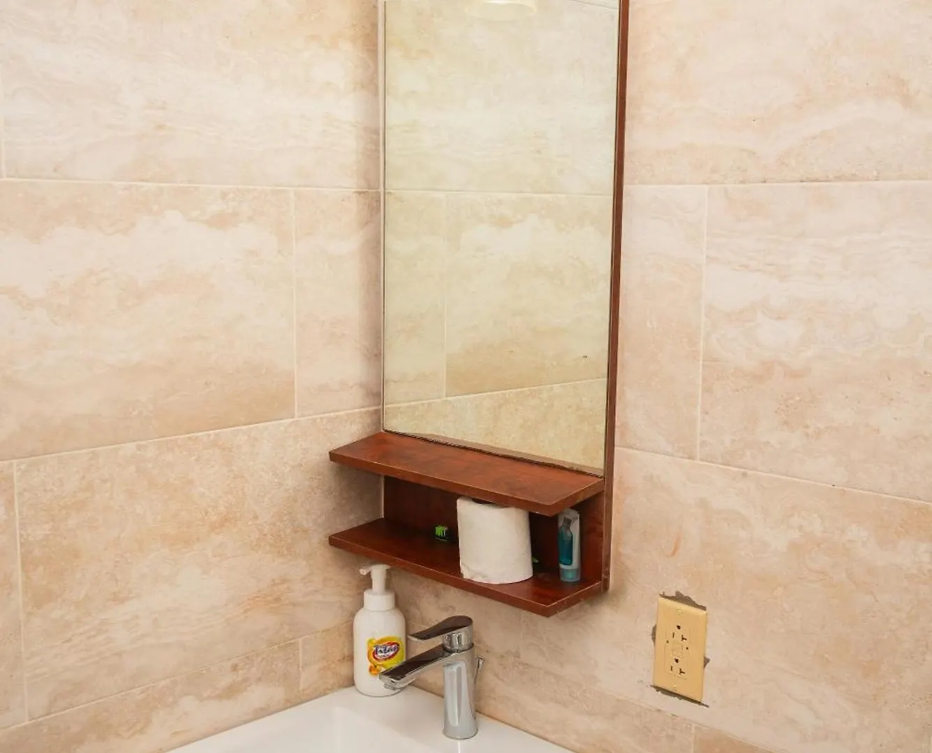 Czar'S Citadel-2 Bedroom Apt 23E At Columbus Heights Ocho Rios 0*,  Jamaica